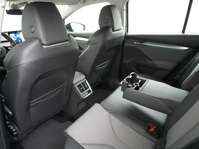 Škoda Enyaq iV 60 Private Edition 2023 Elektrisch 18