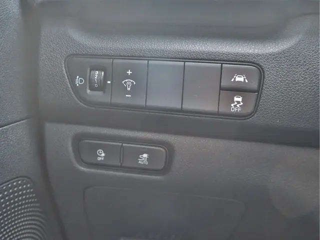 Kia e-Niro DynamicPlusLine 64 kWh 2021 Elektrisch 26