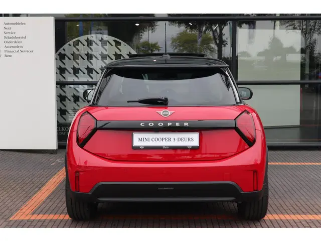 MINI 3-Deurs Cooper C 2024 Benzine 5