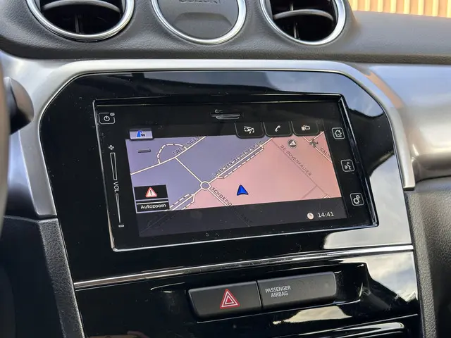 Suzuki Vitara 1.0 Boosterjet Select 2020 Benzine 17