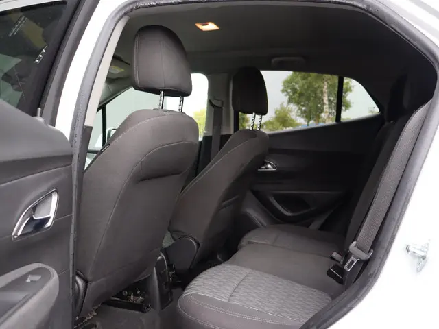 Opel Mokka 1.6 Selection navi LM airco 2016 Benzine 9