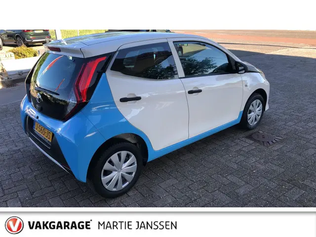 Toyota Aygo 1.0 VVT-i x-fun 2020 Benzine 3