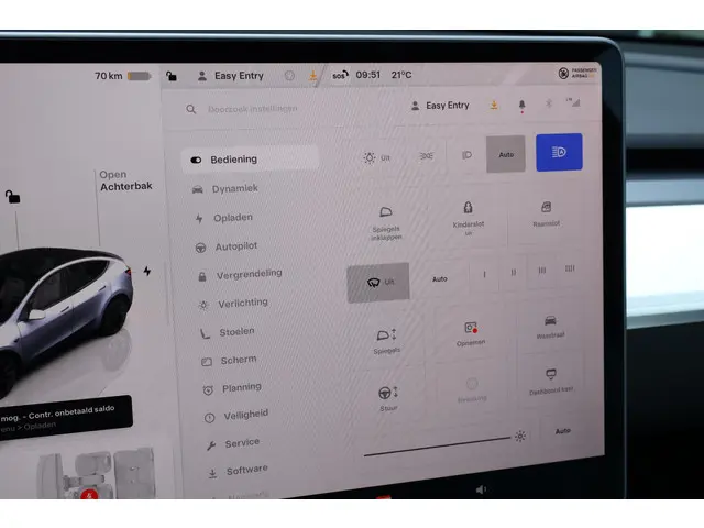 Tesla Model Y Long Range AWD 75 kWh 2023 Elektrisch 26