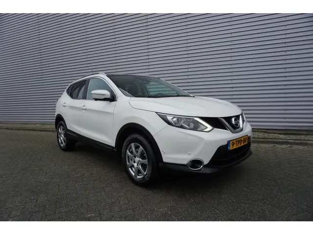 Nissan QASHQAI 1.2 Premier Edition 2014 Benzine 3