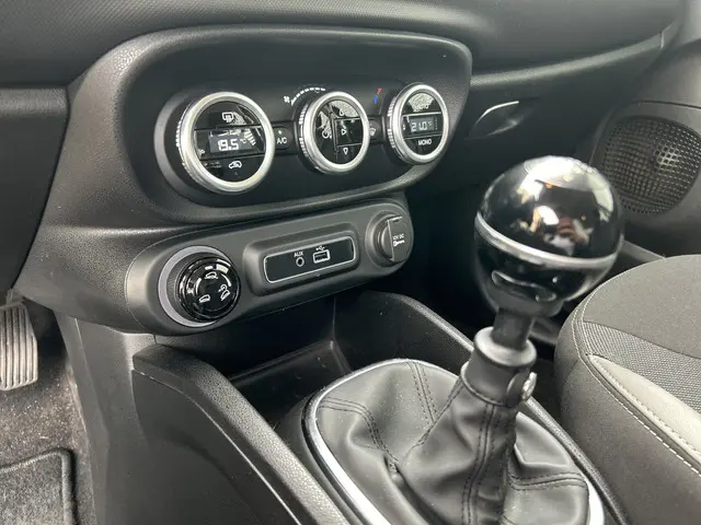 Fiat 500L 0.9 TwinAir Cross 2018 Benzine 16