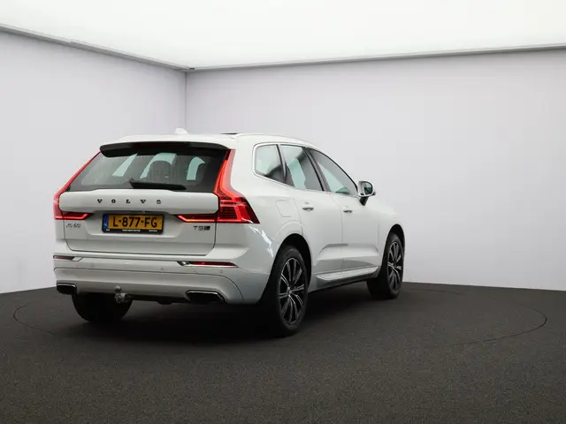Volvo XC60 T5 AWD Inscription 2017 Benzine 18