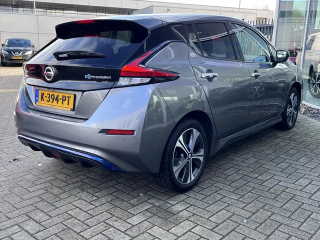 Nissan Leaf 2