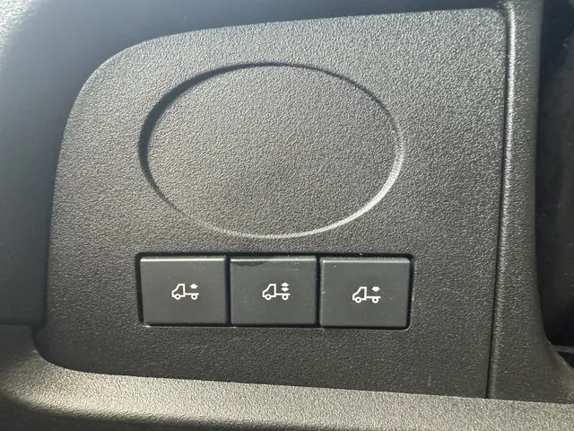 Iveco Daily 35C14 2.3 2021 Diesel 25