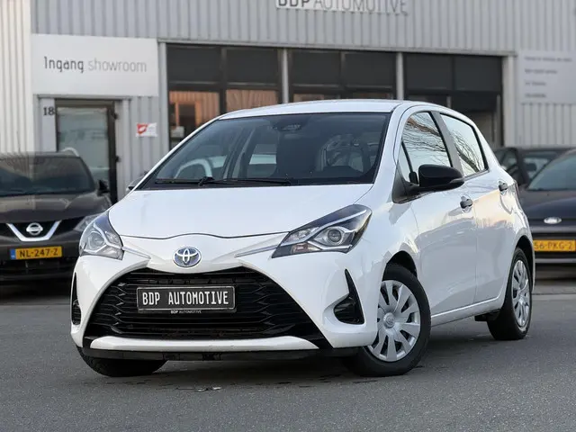 Toyota Yaris 2