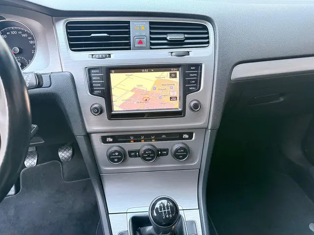 Volkswagen Golf Variant 1.0 TSI Comfortline 2017 Benzine 8