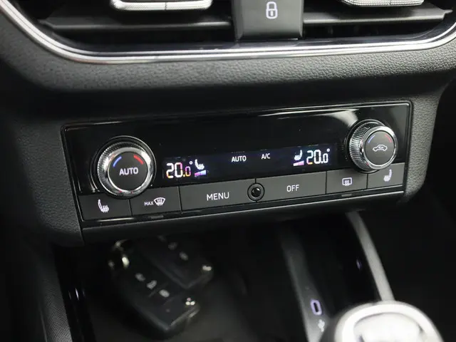 Škoda Kamiq 1.0TSI/110PK Business Edition 2021 Benzine 26