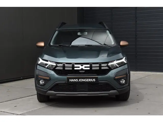 Dacia Jogger TCe 110 Extreme 2024 Benzine 2
