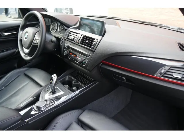 BMW 1 Serie 116d High Executive 2015 Diesel 7