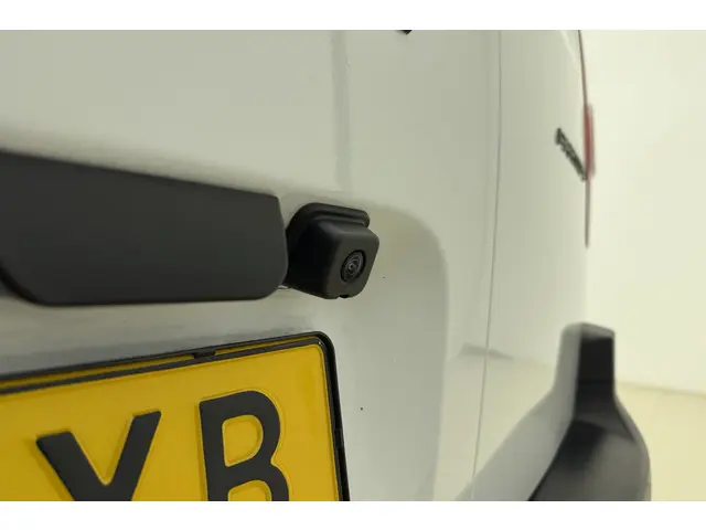 Peugeot Partner 1.5 BlueHDi 100 S&S L1 2024 Diesel 7