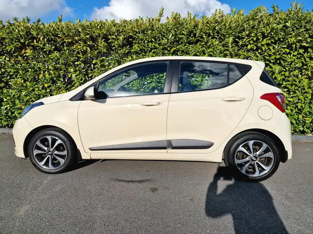 Hyundai i10 1.2i pas 68.000 Automaat 2015 Benzine 22