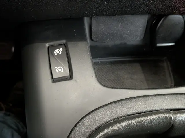 Renault Grand Scénic 1.2 TCe Bose 2013 Benzine 19