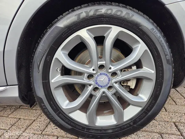 Mercedes-Benz C-Klasse 180 Prestige 2016 Benzine 25