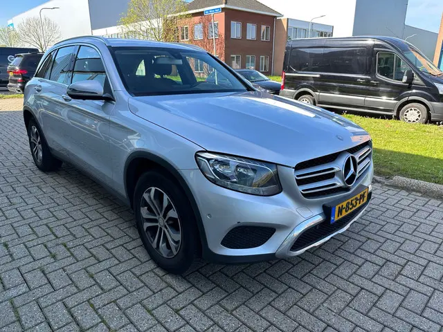 Mercedes-Benz GLC 220 d 4MATIC 2015 Diesel 9