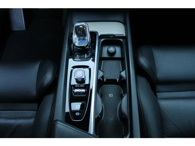 Volvo XC60 2.0 B5 250PK Inscription 2019 Benzine 26