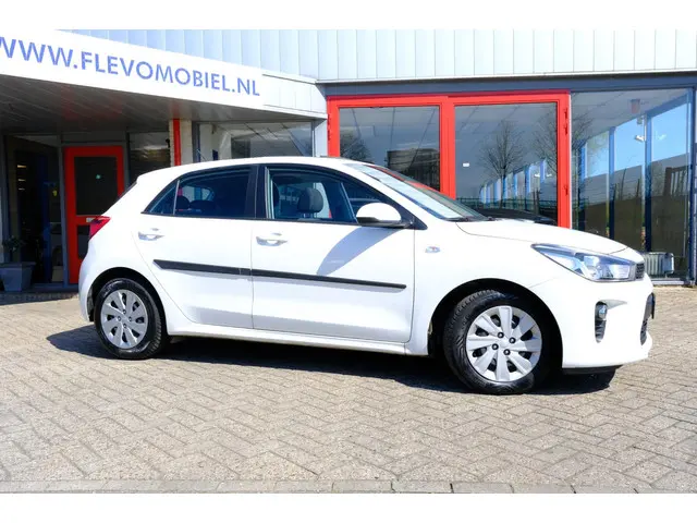 Kia Rio 1.0 TGDI 100PK ComfortLine Airco 2017 Benzine 4