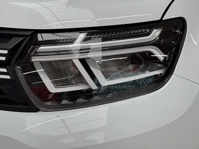 Dacia Duster 1.3 TCe 150 Extreme 2023 Benzine 24