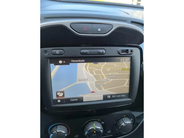 Renault Captur 0.9 TCe Expression 2015 Benzine 17