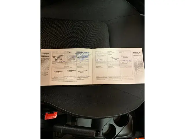 Hyundai i10 1.0 Black pack|Airco| 2013 Benzine 15