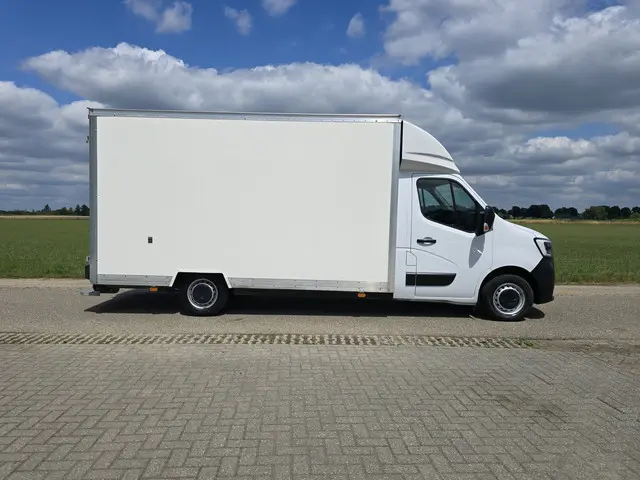 Renault Master T35 2.3 dCi Lowliner 2023 Diesel 7