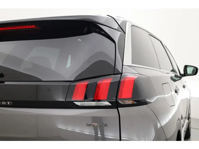Peugeot 5008 1.2 PureTech GT-Line 7pers. 2020 Benzine 39