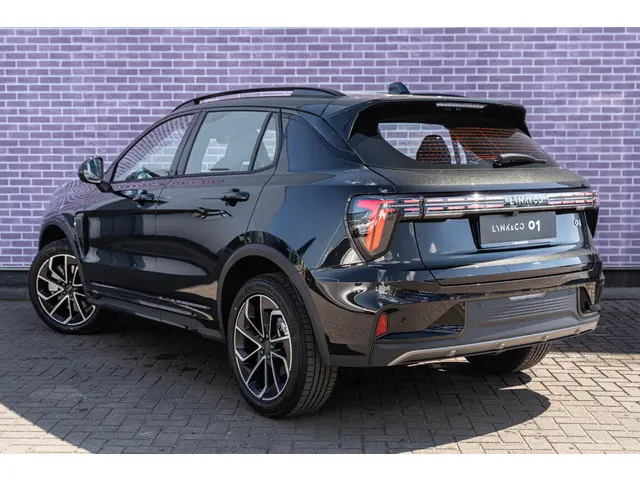 Lynk & Co 01 1.5 Core 2025 Hybride Benzine 17
