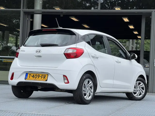 Hyundai i10 1.0 Comfort 2023 Benzine 2