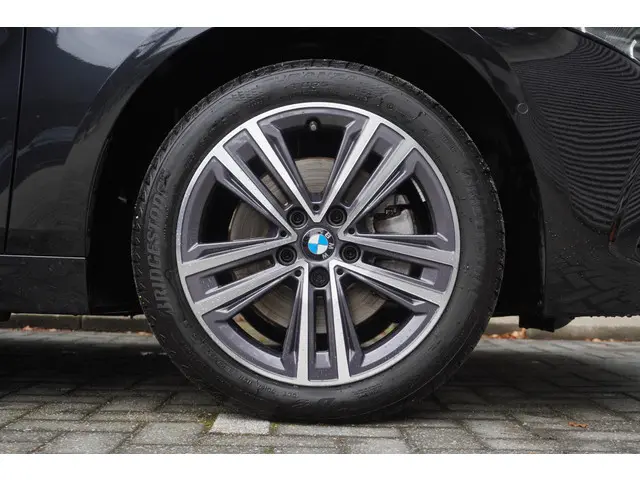 BMW 1 Serie 118i 2023 Benzine 7