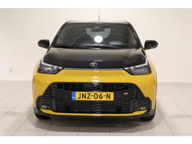 Toyota Aygo X Hybrid 115 GR Sport, 2025 Hybride Benzine 10
