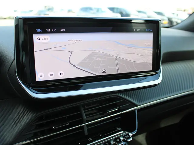 Peugeot 2008 1.2 PT 100 Style 2025 Benzine 22