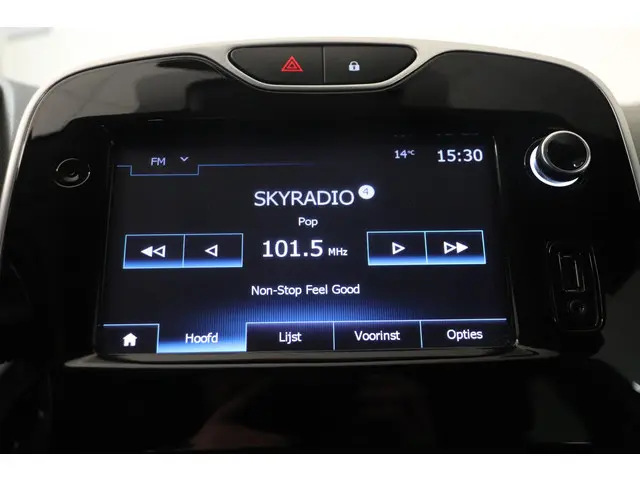 Renault Clio Estate 0.9 TCe Limited 2016 Benzine 30