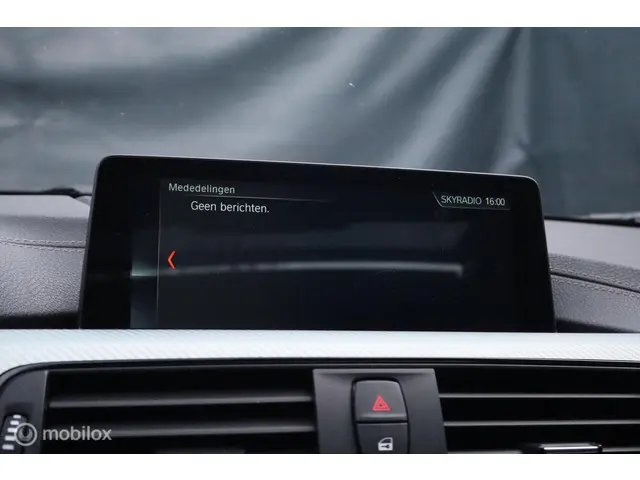 BMW 4 Serie Coupé 440i High Executive 2017 Benzine 54