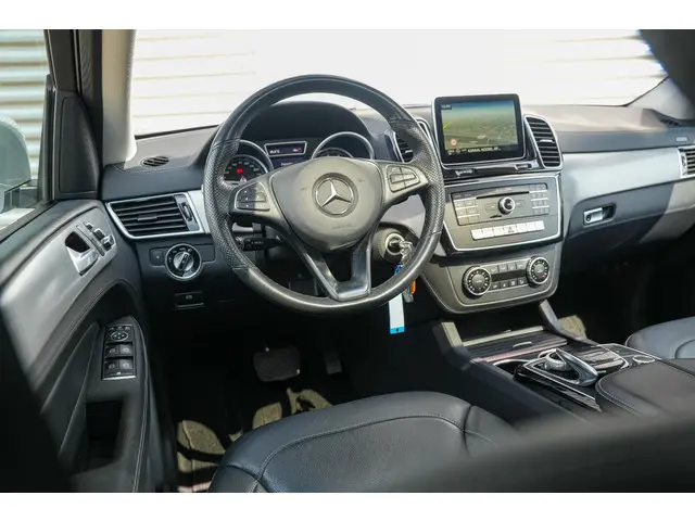 Mercedes-Benz GLE 500 e 4MATIC 2015 Hybride Benzine 4