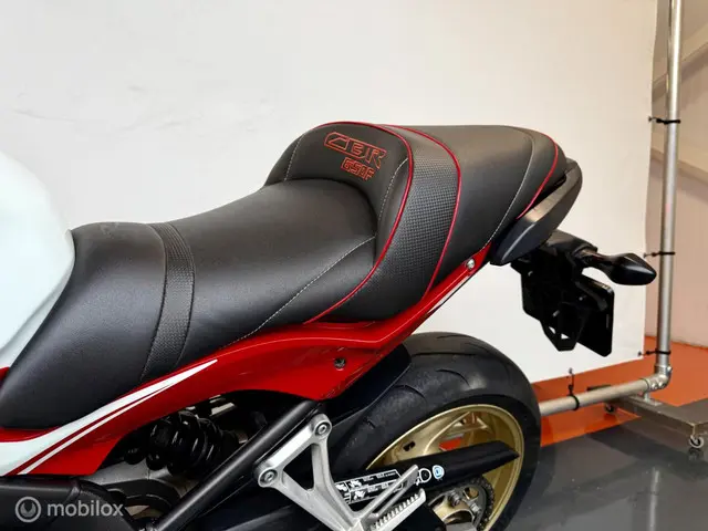 Honda CB 650 F ABS 2015 Benzine 22