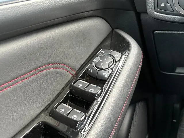 Ford S-Max 2.5 FHEV St-Line 7p 2021 Hybride Benzine 30