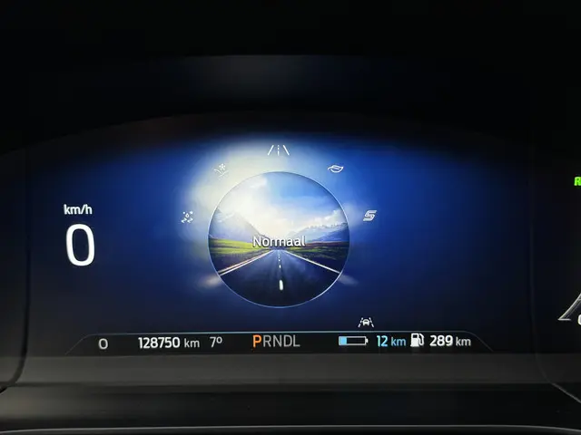 Ford Kuga 2.5 PHEV Titanium X 2021 Hybride Benzine 12