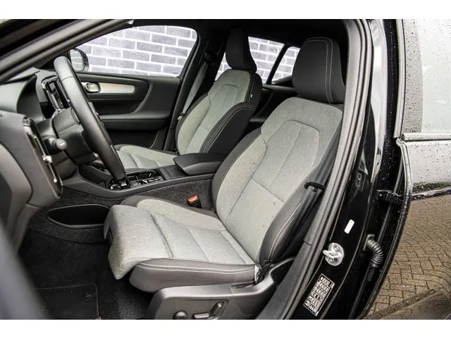 Volvo XC40 2.0 B4 Plus Dark 2024 Benzine 7