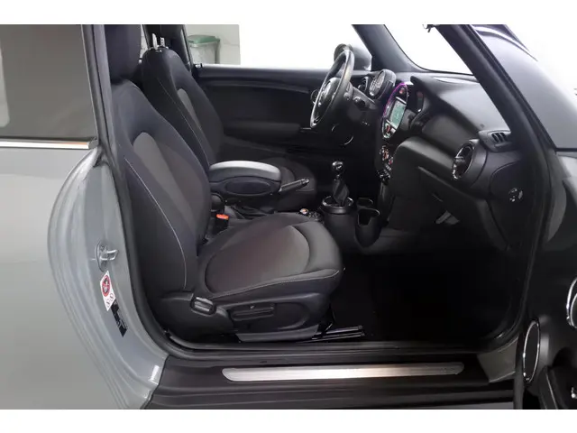 MINI One Mini 102pk BNS 2017 Benzine 6