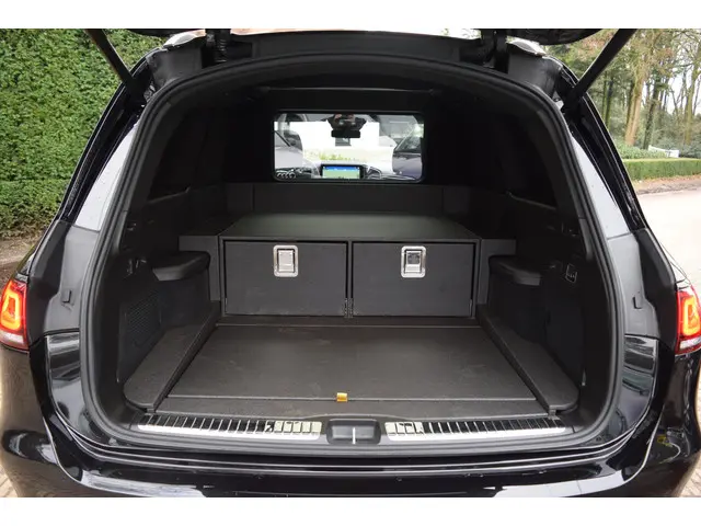 Mercedes-Benz GLS 400 d 4M 2022 Diesel 11