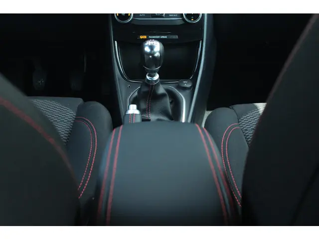 Ford Puma 1.0 EcoBoost Hybrid ST-Line 2023 Benzine 16
