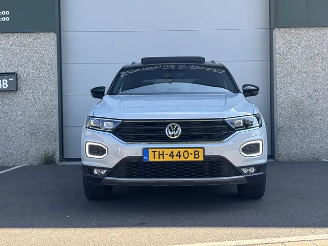 Volkswagen T-Roc 2