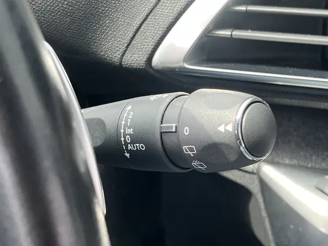 Peugeot 3008 1.6 e-THP GT Line 2018 Benzine 45