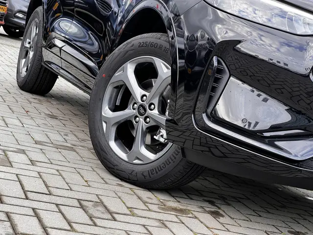 Ford Kuga 2.5 PHEV ST-Line 2026 Hybride Benzine 5