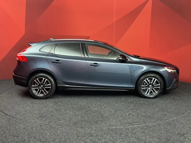 Volvo V40 Cross Country 1.5 T3 Nordic+ 2016 Benzine 16