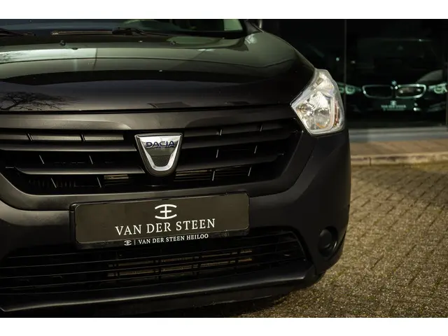 Dacia Dokker 1.5 dCi 75 Ambiance 2015 Diesel 12