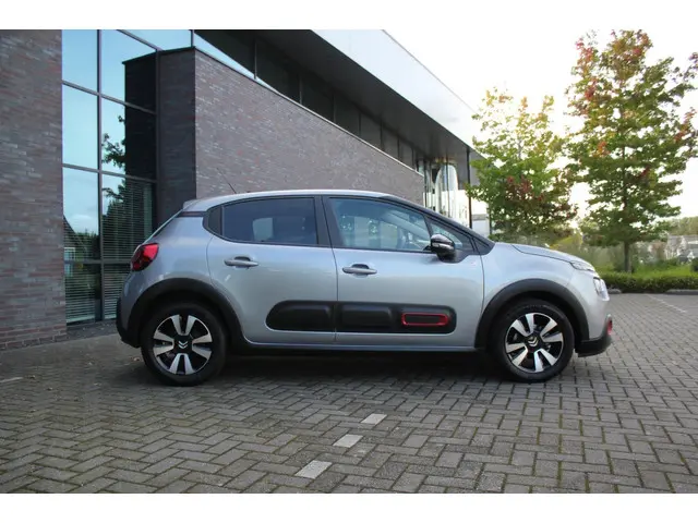 Citroën C3 1.2 PureTech C-Series 2021 Benzine 4